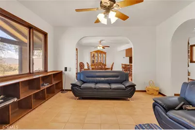8988 Buena Vista, Apple Valley, CA 92308 - Photo 9