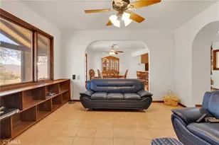 8988 Buena Vista, Apple Valley, CA 92308 - Photo 9