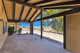 8988 Buena Vista, Apple Valley, CA 92308 - Photo 43