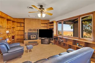 8988 Buena Vista, Apple Valley, CA 92308 - Photo 9