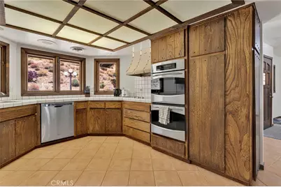 8988 Buena Vista, Apple Valley, CA 92308 - Photo 19