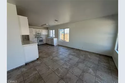 1126 Autumnwood Lane, Perris, CA 92571 - Photo 9