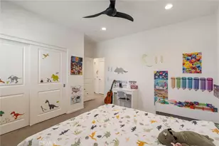 18144 Meridian Ln, Saugus, CA 91350 - Photo 9