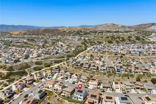 18144 Meridian Ln, Saugus, CA 91350 - Photo 13