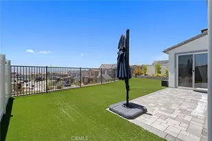 18144 Meridian Ln, Saugus, CA 91350 - Photo 15