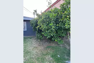 8928 Date, Fontana, CA 92335 - Photo 29