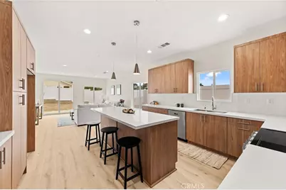 9267 Duncan Avenue, Riverside, CA 92503 - Photo 9