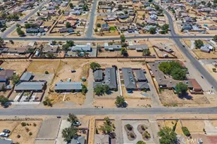 21461 Nisqually Rd, Apple Valley, CA 92308 - Photo 13