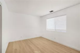 30001 Caddy Ln, Tehachapi, CA 93561 - Photo 7