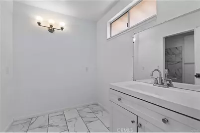 8405 Buckthorn Ave, Hesperia, CA 92345 - Photo 11