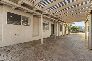 8405 Buckthorn Ave, Hesperia, CA 92345 - Photo 19