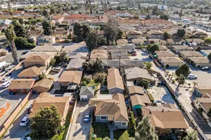 7032 Somerset, Paramount, CA 90723 - Photo 19