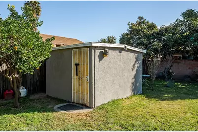 7032 Somerset, Paramount, CA 90723 - Photo 27