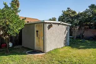7032 Somerset, Paramount, CA 90723 - Photo 27