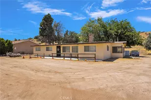 7704 Alston Ave, Hesperia, CA 92345 - Photo 3