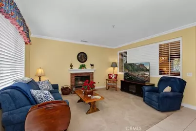 16595 Almaden, Fontana, CA 92336 - Photo 11