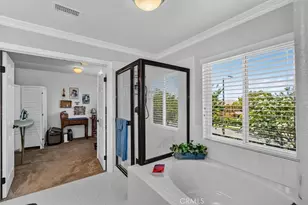 16595 Almaden, Fontana, CA 92336 - Photo 31