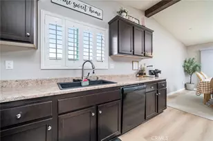 11981 Regent, Victorville, CA 92392 - Photo 17