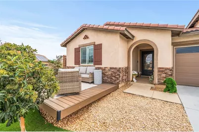 11981 Regent, Victorville, CA 92392 - Photo 7