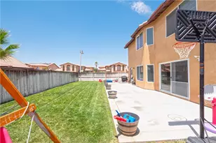 13070 Beachview Ct, Victorville, CA 92392 - Photo 53