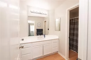 13070 Beachview Ct, Victorville, CA 92392 - Photo 33