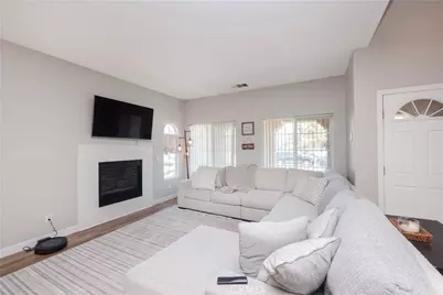 13070 Beachview Court, Victorville, CA 92392 - Photo 7