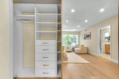 18223 Delano, Tarzana, CA 91335 - Photo 47