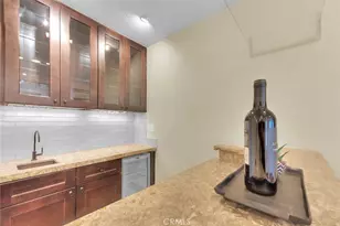 18223 Delano, Tarzana, CA 91335 - Photo 19