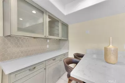 18223 Delano, Tarzana, CA 91335 - Photo 23