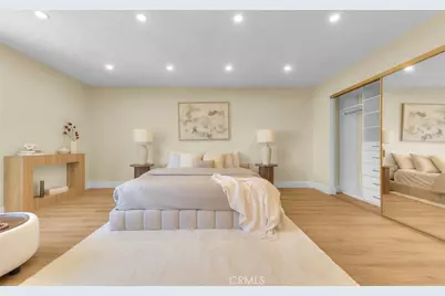 18223 Delano, Tarzana, CA 91335 - Photo 37