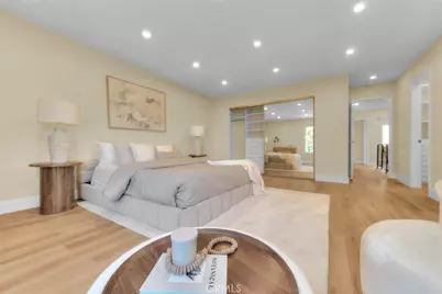 18223 Delano, Tarzana, CA 91335 - Photo 33