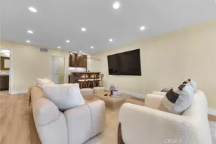 18223 Delano, Tarzana, CA 91335 - Photo 21