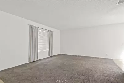 848 W Sierra Madre Avenue #1, Azusa, CA 91702 - Photo 5