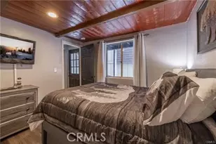 33417 Cedar Dr, Arrowbear, CA 92382 - Photo 9