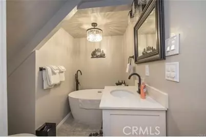 33417 Cedar Dr, Arrowbear, CA 92382 - Photo 11