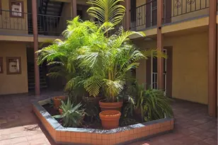 11507 Moorpark St, Studio City, CA 91602 - Photo 19