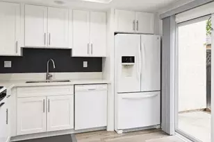 8714 Willis, Panorama City, CA 91402 - Photo 7