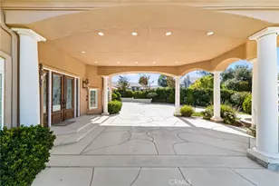 38136 Butterfly Ct, Yucaipa, CA 92399 - Photo 13