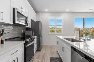 2015 Bergamot St, Redlands, CA 92374 - Photo 9