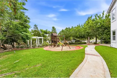 1067 Trevecca, Claremont, CA 91711 - Photo 61