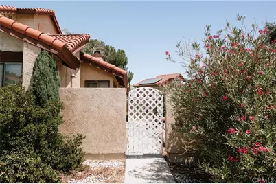 16196 Tokay, Victorville, CA 92395 - Photo 3
