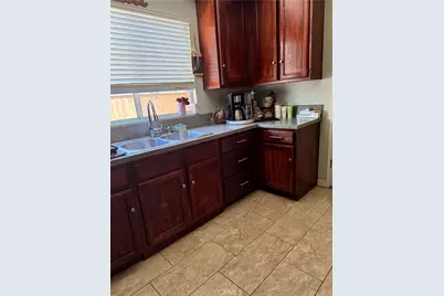2420 W Sunrise Drive, Rialto, CA 92377 - Photo 7