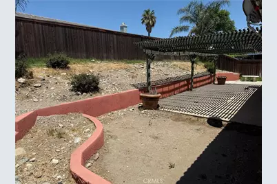 2420 W Sunrise Drive, Rialto, CA 92377 - Photo 31