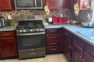 2420 W Sunrise Dr, Rialto, CA 92377 - Photo 9