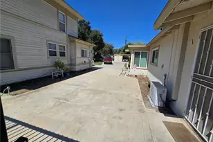 403 N Campus, Upland, CA 91786 - Photo 17