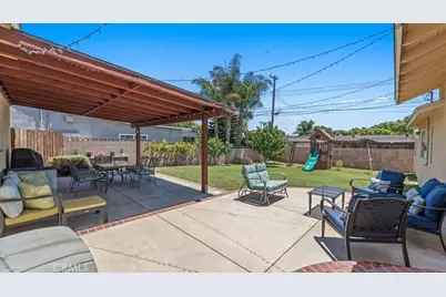 739 W E Street, Ontario, CA 91762 - Photo 33