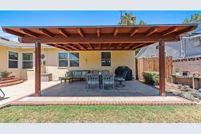 739 W E Street, Ontario, CA 91762 - Photo 31