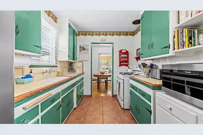 739 W E Street, Ontario, CA 91762 - Photo 13