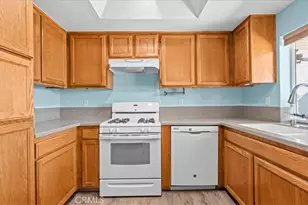 18977 Covina, Hesperia, CA 92345 - Photo 9