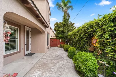 4065 Garvey, Riverside, CA 92501 - Photo 29